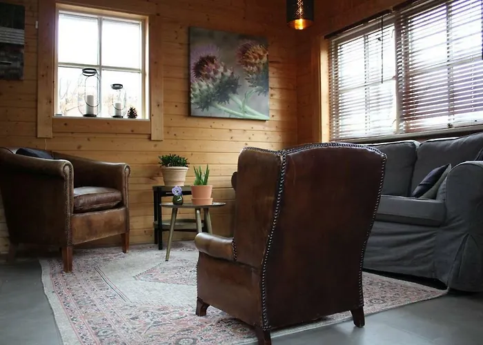 Casa de Férias Cosy & Natural Cottage With Fireplace And Garden *